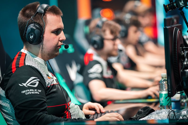 Irrelevant: The Rising Star in LEC Making a Significant Impact