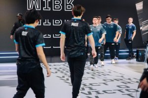 C9 and MIBR after MIBR win 1024x683 1
