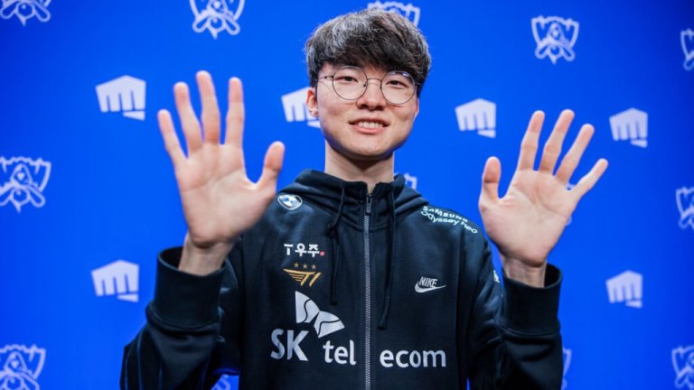 LeagueofLegends Faker Hands 1024