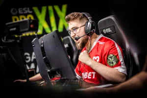 MOUZ ESL Pro League Season 19 torzsi