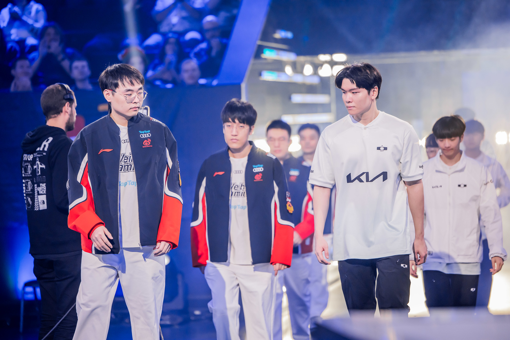 Worlds 2024: Weibo, BLG, and FlyQuest Secure Final Quarterfinal Spots