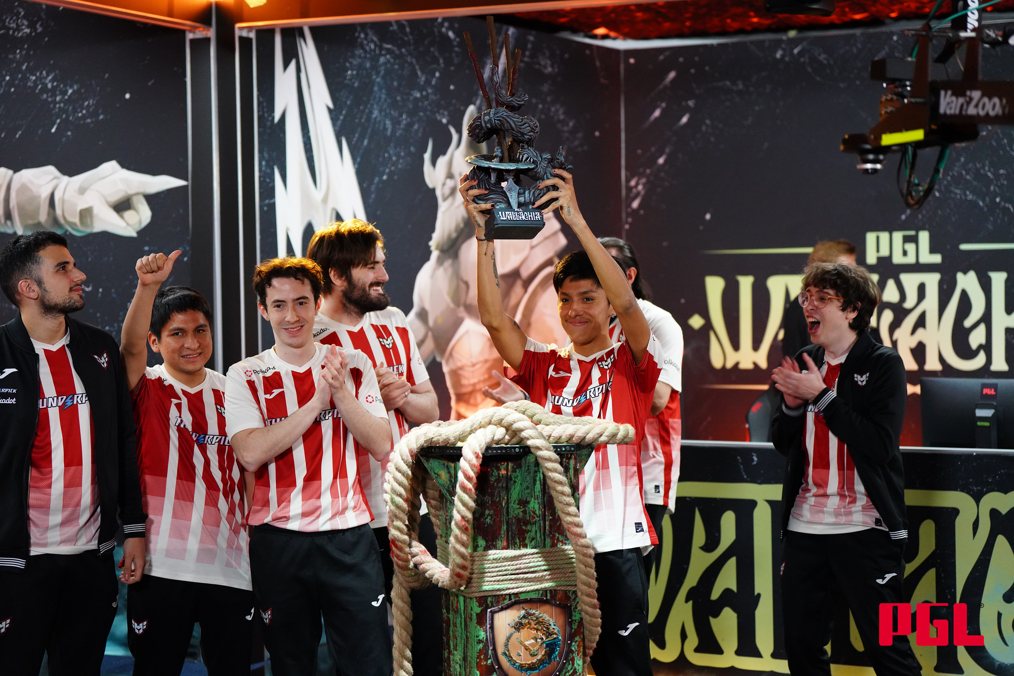 HEROIC Makes History: South American Champions of PGL Wallachia Season 2 in Dota 2