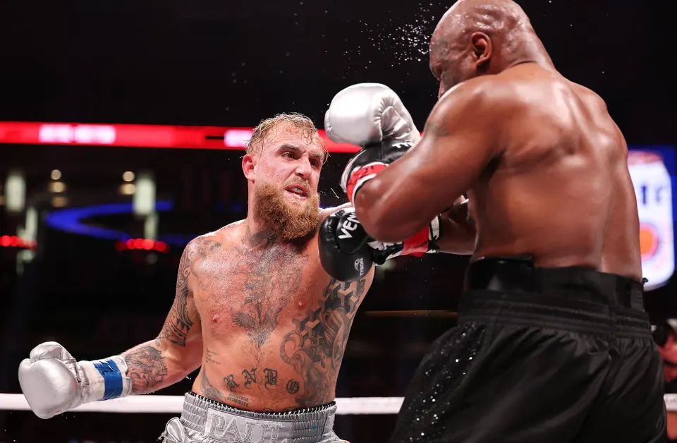 Legendary Fight: Jake Paul Defeats Mike Tyson by Unanimous Decision