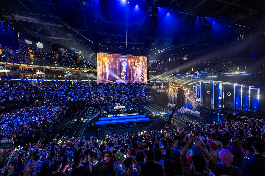 Riot to Allow Betting Sponsors for LoL and VALORANT Teams in 2025