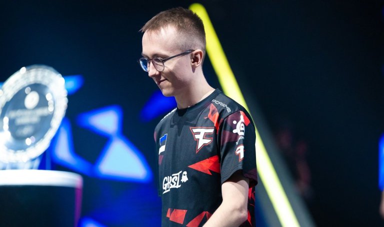 Vitality to Sign Ropz as Free Agent for 2025 CS2 Season